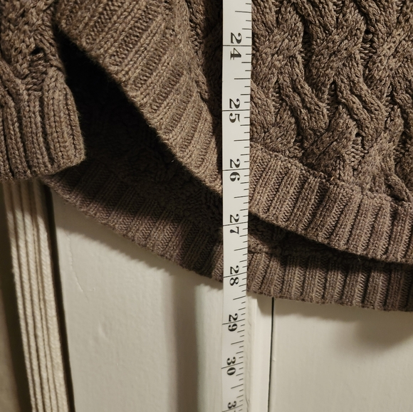 Jeanne Pierre Sweater - Picture 6 of 7